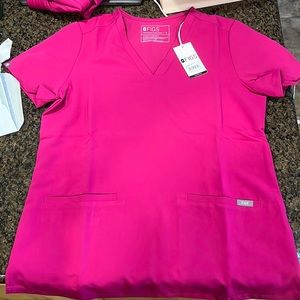 Figs raspberry sorbet women’s scrubs size small for top & bottom :)